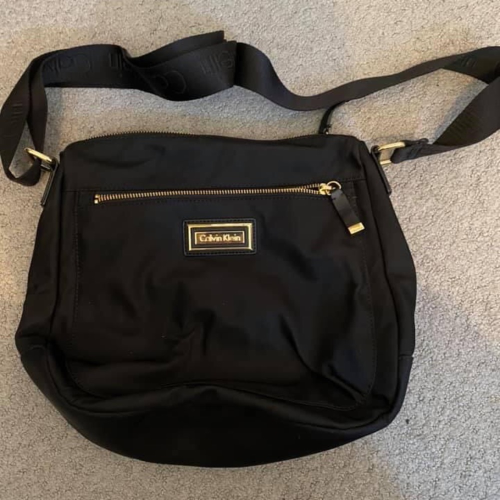 Calvin Klein cross body bag